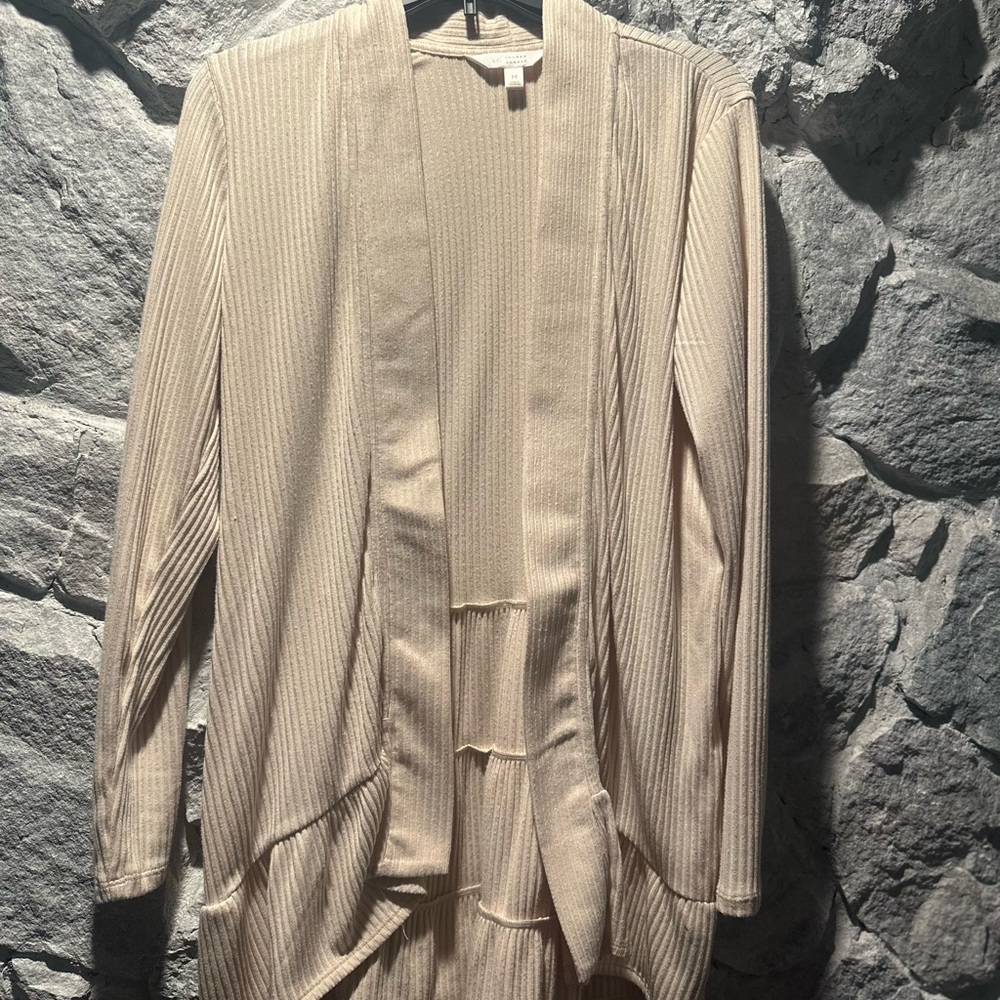 LC Lauren Conrad Beige/pink Ribbed Cardigan